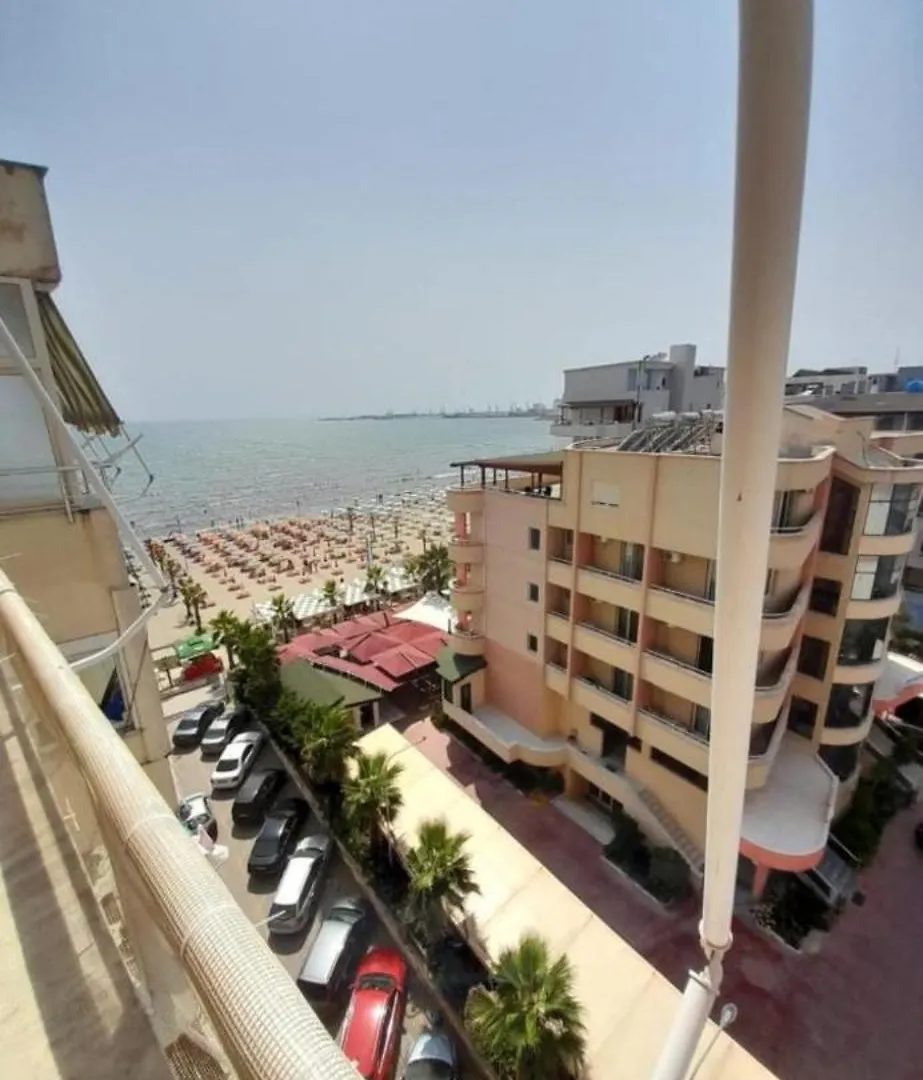 Sea View Apartament Durrës Lägenhet